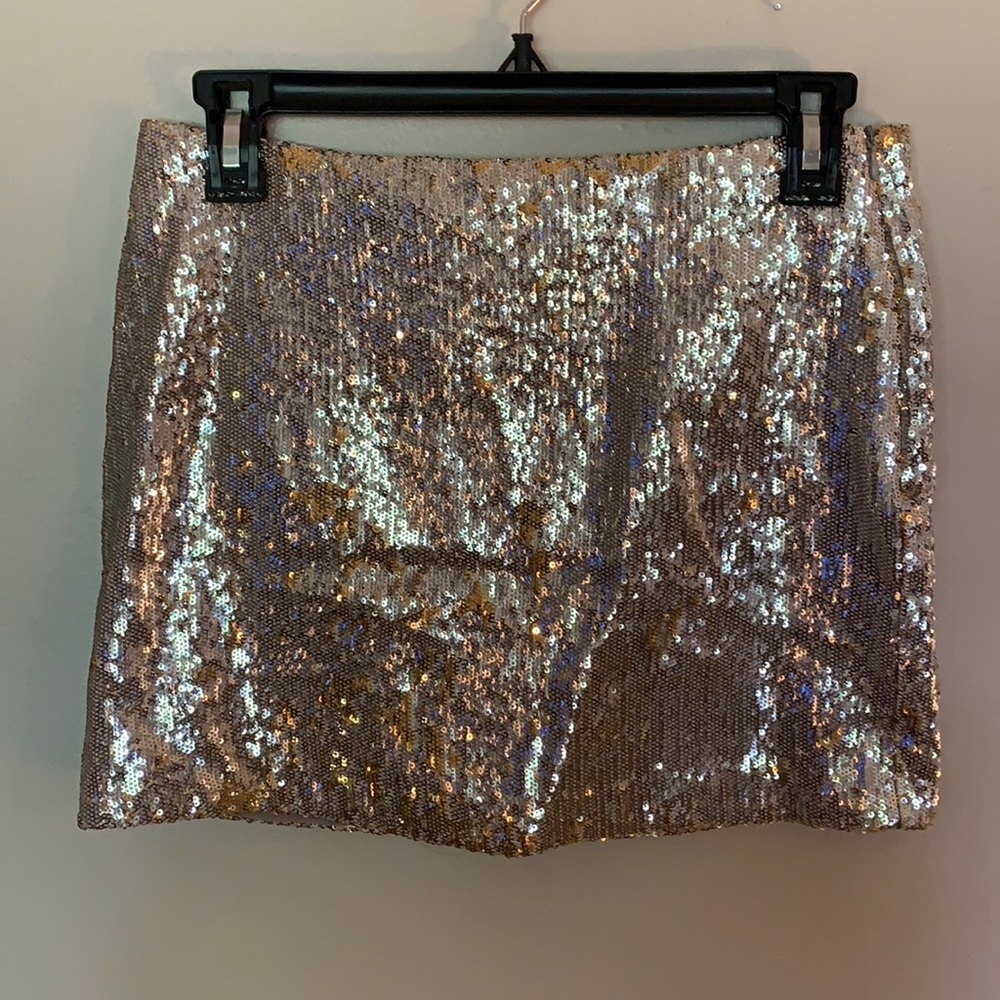 Fun sequin mini skirt